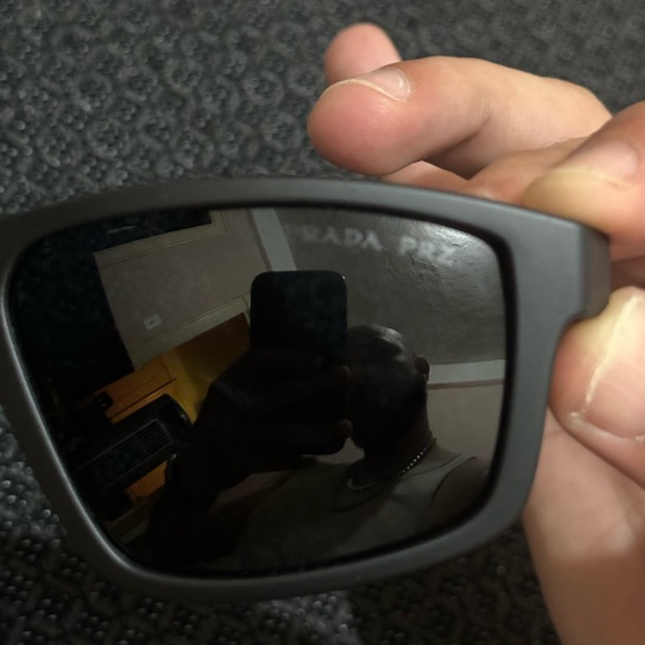 PRADA LINEA ROSSA PS 02XS sunglasses - Picture 4 of 9